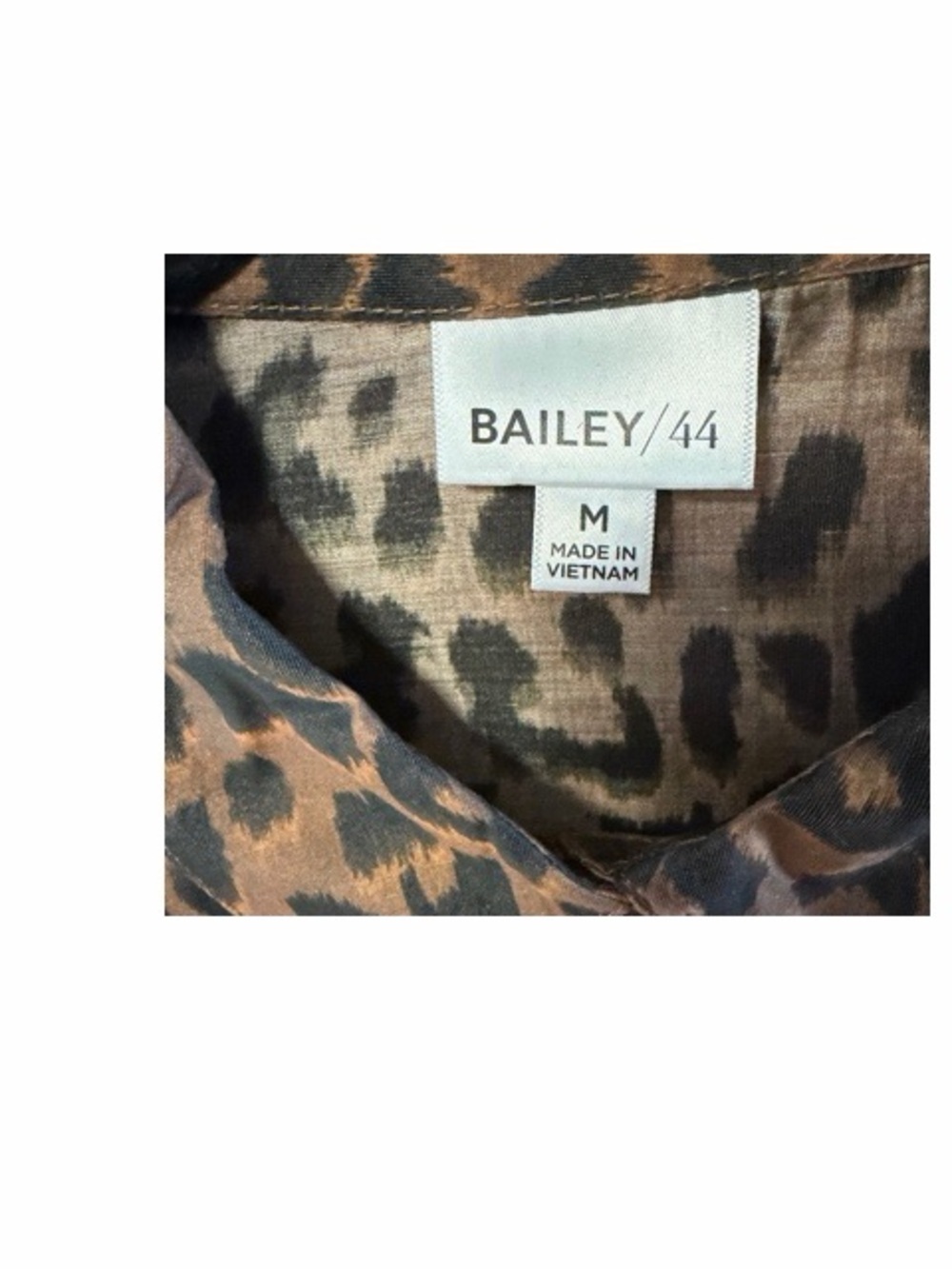 Bailey 44 Leopard‎ Puff Sleeve Blouse - Picture 4 of 5